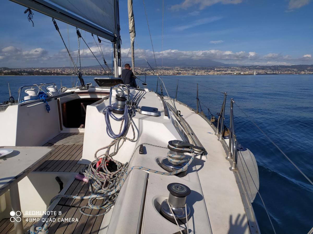 House Boat Hotel Catania Bagian luar foto